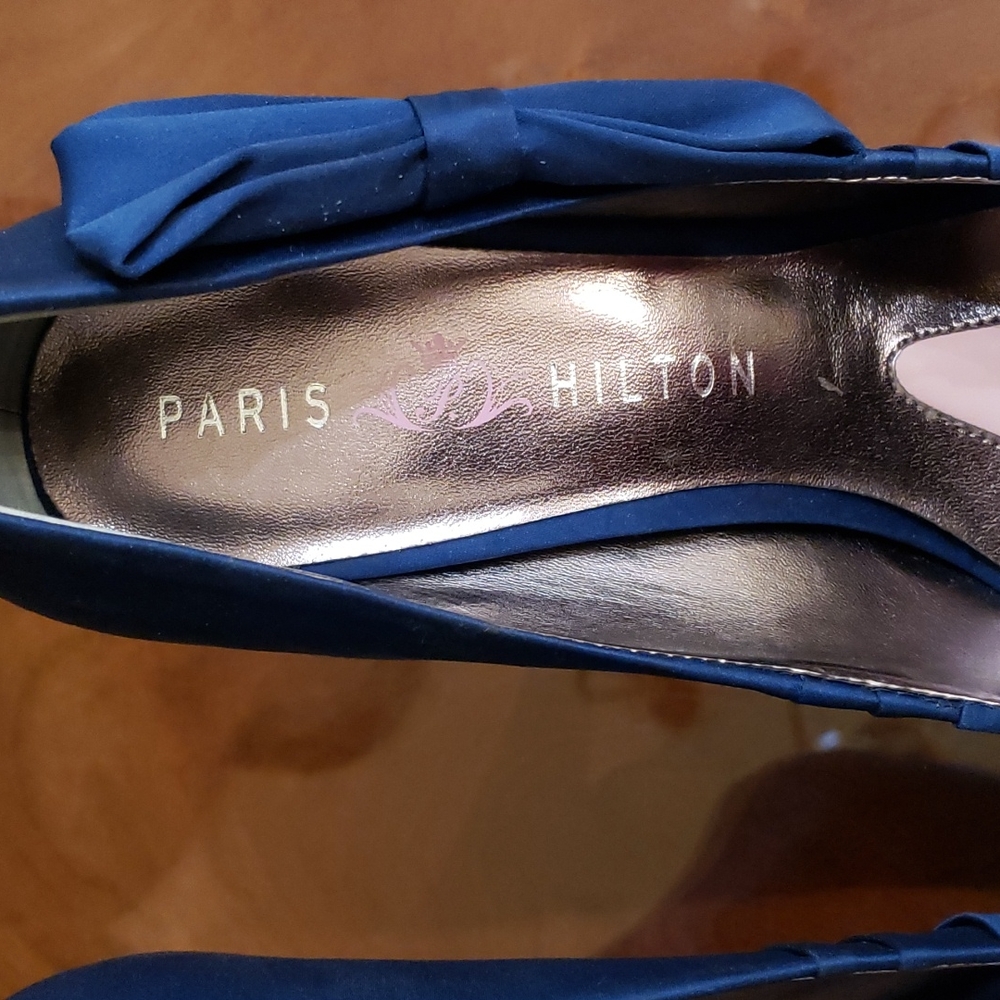 Beautiful royal blue shoes brand new never used - Picture 6 of 8